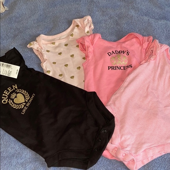 Bundle - Picture 2 of 6